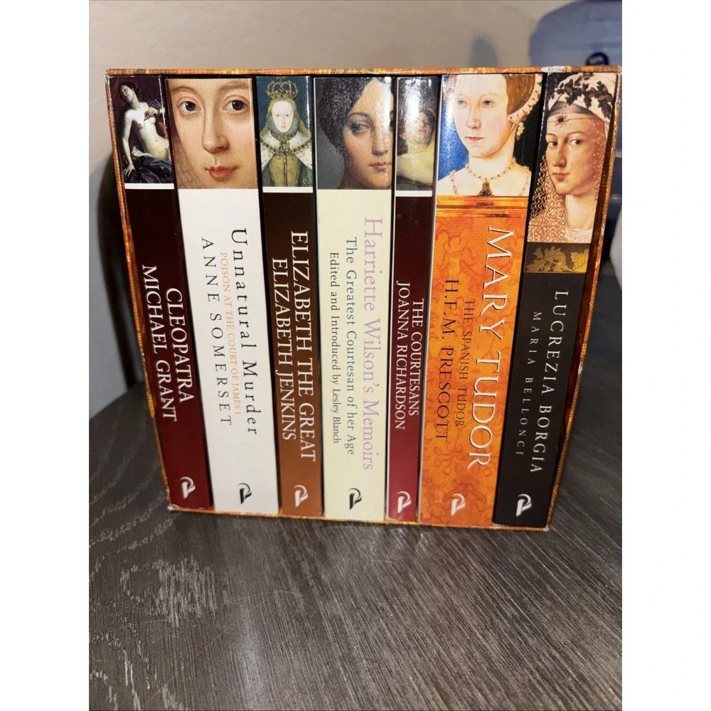 Women in History 7 Book Boxed Set‎ Like New